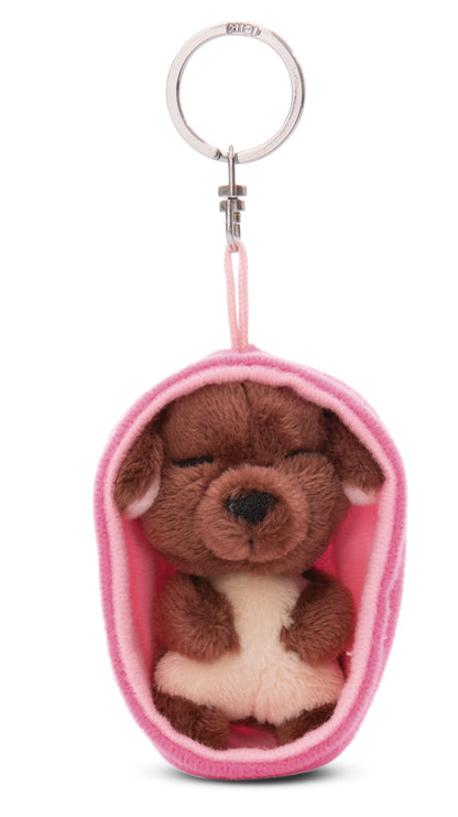 Chien 8 cm marron, panier rose